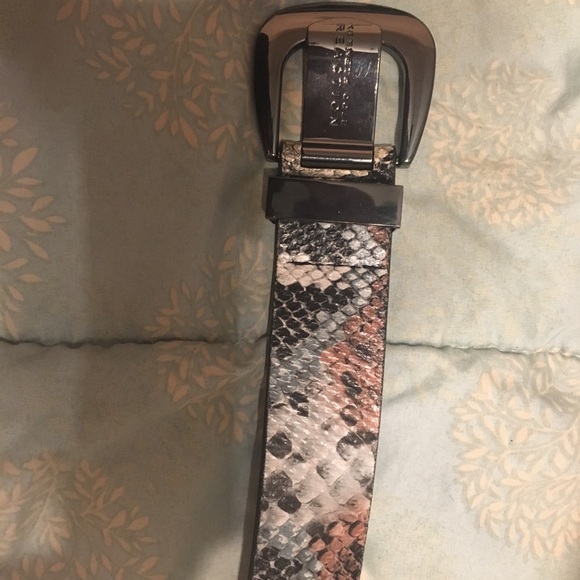 Kenneth Cole Reaction Snake print belt . Sz Med. - Picture 2 of 7